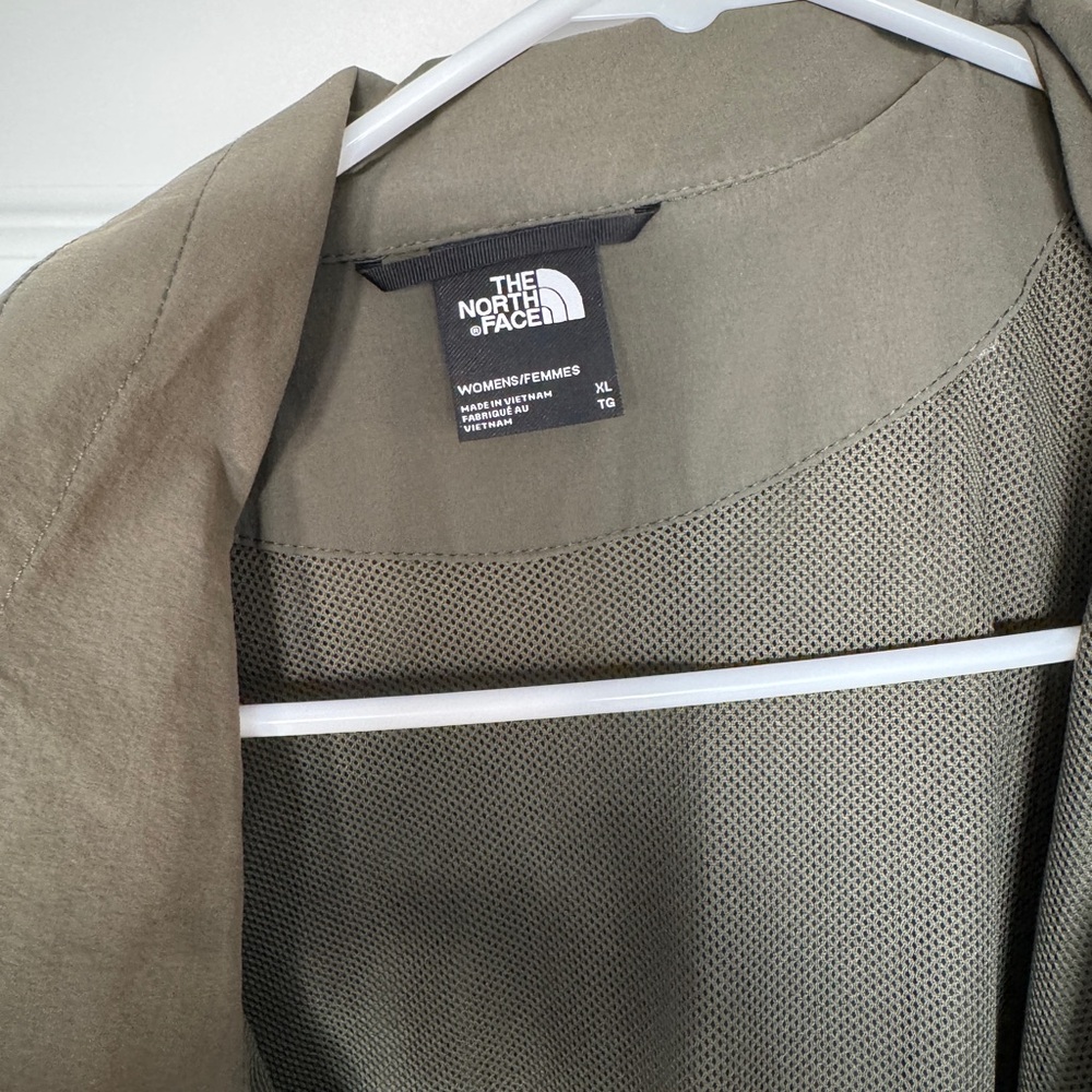 The Northface women’s jacket - Picture 5 of 6